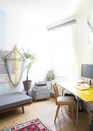 Wg Zimmer Mit Toller Farbkombination Gelb Grau Die Hangematte An Der Wand Ist Das I Tupfelchen Wg Zimmer Wohnung Inneneinrichtung