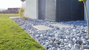 Terrasse Holzboden Bruchsteine Holzterrasse Schoner Rasen Betonplatten Architektenhaus Rasenkante Metallrasenkante Holzterrasse Rasenkanten Betonplatten