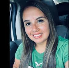 Where can I get a yellow Oreo cake for a birthday?