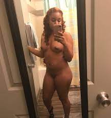1000 Pictures to Download - ShesFreaky