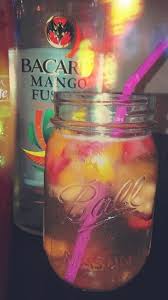 Bacardi Mango Fusion Mixed With Sprite Frozen Strawberries Bananas And Peaches To Chill Rezepte