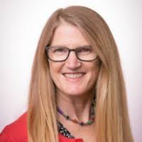 Sandra Oberle's Instagram, Twitter & Facebook