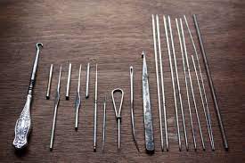 In 2020 alone, purchases on etsy generated nearly $4 billion in income for small businesses. Antique Knitting Needles Crochet Hooks Http 1 Bp Blogspot Com Gyglziwra O S6ze Smllhi Antique Crochet Hooks Vintage Sewing Notions Aluminium Crochet Hooks