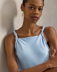 Vestidos y monos para mujer