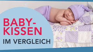 Baby Seitenschlaferkissen Deshalb Benotigt Ihr Baby Ein Keilkissen