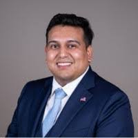 Alexander Zapien's Instagram, Twitter & Facebook