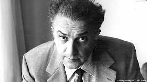 October 31, 1993, rome, italy. An Italian Cinema Legend Federico Fellini Was Born 100 Years Ago Culture Arts Music And Lifestyle Reporting From Germany Dw 20 01 2020