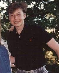 Here are some of the rarest photos of young Elon Musk that you cannot miss  : 👆 every Entrepreneur must see this.