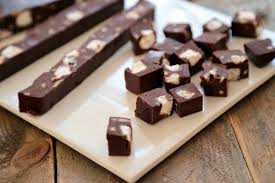 A Variation On An Age Old Favorite Firm Crunchy And Soft Mixed Together These Sweets Cry Fudge Recipes Fudge Recipes Chocolate Dark Chocolate Fudge Recipe