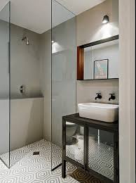 Um Estilo Industrial E Economico Simples Decoracao Banheiro Pequeno Com Chuveiro Disposicao De Banheiro Pequeno Disposicao Do Banheiro