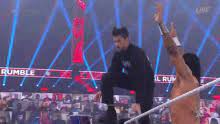 Entra en el lik y escucha el album completo de bad bunny el ultimo tour del mundo #badbunny #eutdm #elultimotourdelmundo #wwe pic.twitter.com/puyqq7bvt8. Bad Bunny Wwe Gif Badbunny Wwe Bookert Discover Share Gifs
