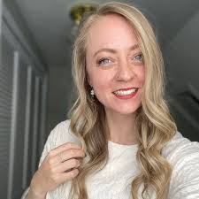 Amy Blakey's Instagram, Twitter & Facebook