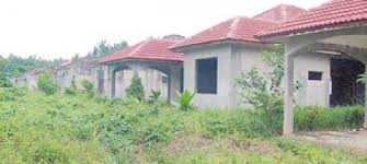 Saya tertarik dengan satu aduan dalam paparan oh media yang bertajuk 'jika anda merupakan generasi felda,aduan ini mungkin bermakna untuk anda' yang bertarikh 23 disember 2014. Sedia Rumah Generasi Kedua Peneroka Felda Jadi Keutamaan Kerajaan