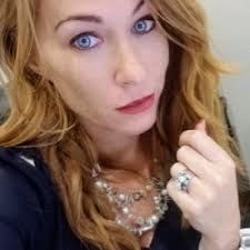 Kate Stone's Instagram, Twitter & Facebook