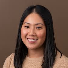 Vanessa Graham's Instagram, Twitter & Facebook