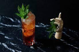 Der shirley temple ist der perfekte cocktail: Shirley Temple Cocktail Uberzeugt Mit Und Ohne Alkohol