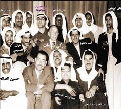 O Xrhsths محمد المرزوقي Sto Twitter المصري زكي طليمات في صورة تذكارية مع اول موجه من الممثلين الكويتين الذين اشرف على تدريبهم وشكلوا نواة المسرح العربي بالكويت والد المسارح الخليجية Https T Co Kvmphsjvob