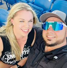 Thank you, News/Talk 97.3 THE SKY for saluting #Ocala Police Officer Parker  Morley as a SKY Valor honoree for his courageous actions during two recent  bank robbery incidents. 👏