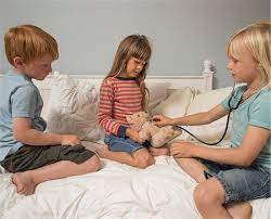 Brother Sister Playing Doctor Pic Stock Photos Page 1 Masterfile