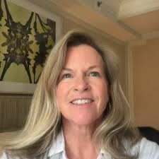 Eileen Lyons (@LyonsEileen)