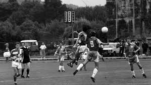 Legia warszawa wygrała z łks łódź 3:1. Niedziela Cudow Legii Odebrano Mistrzostwo 1993 Ustawiony Mecz Z Wisla 0 6 Sport Tvp Pl