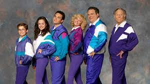 Get exclusive videos, blogs, photos, cast bios, free episodes. Could The End Be Near For Tv S The Goldbergs