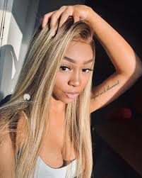 Black And Honey Blonde Wig Ciara Blonde Highlights Silky Straight Glueless Full Lace Wigs Flw32 Wowafrican Com Blonde Hair Black Girls Wig Hairstyles Blonde Highlights