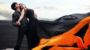 Review In Dilwale Shahrukh Khan Is Crippled By His Own Talent Film Tv Images Google drive link for high speed download. review in dilwale shahrukh khan is