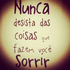 Simples Desejo Hoje Eu Só Quero Que O Dia Termine Bem Meu Lar Minha Paz Tudo Sobre Casa Comida E Saude Fazer Voce Sorrir Imagem Lindas Com Frases Frases Para Fotos Sozinha