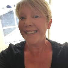 Nadine Roche's Instagram, Twitter & Facebook