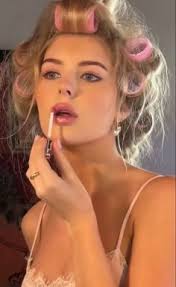 Audrey Fields (audreyfields1)