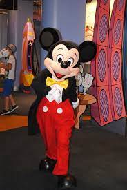What is the basic layout of the magic kingdom and disneyland called? 10 Trivia Facts About Mickey Mouse The Mouse That Started It All