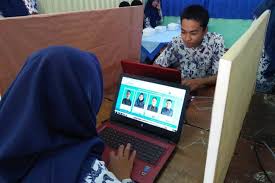 Nggak kalah dengan anak sma 1 dan sma 2 pati. Pilih Ketua Osis Smk Negeri 1 Cluwak Gunakan Aplikasi Lingkar Muria