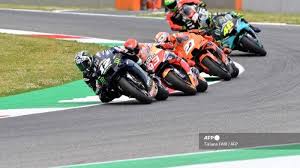 Berikut jadwal siaran langsung kualifikasi motogp doha 2021 yang akan tayang malam ini, sabtu (3/4/2021) di trans7 mulai pukul 21.00 wib. Jadwal Motogp Hari Ini Fp3 Fp Dan Kualifikasi Motogp Jerman Live Streaming Fox Sports Trans7 Tribunnews Com Mobile