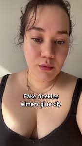 Fake Scar Using Elmers Liquid Glue