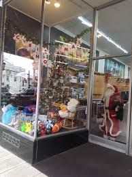 2520 cedardale rd, mt vernon, wa 98274. Mount Vernon 2018 Christmas Window Contest Business Knoxpages Com