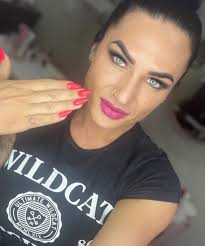 𝑱𝒂𝒄𝒌𝒊𝒆 𝑩𝒆𝒆