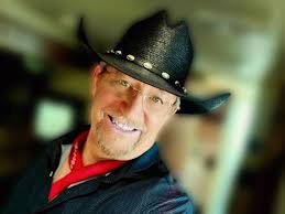 Having a blast playing at the Dollywood's DreamMore Resort and Spa and  Dollywood's HeartSong Lodge & Resort!!❤️