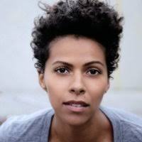 Loryn Lopes's Instagram, Twitter & Facebook