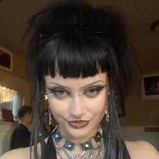 Gillian Bond (@elvirasgoddaughter) • Instagram photos and videos