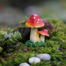 Tiny Mushrooms Figurine - Shop Online on roomtery
