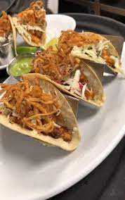 They were able to accommodate our party of six on a short notice. Quinn S On The Beach Marco Island Restaurant Reviews Photos Phone Number Tripadvisor