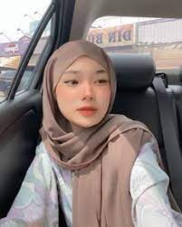 Instagram Riasan Wajah Potret Diri Model Pakaian