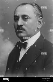 Dr nicholas hi-res stock photography and images