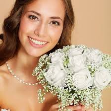 Amazon.de: 20 Stück künstliche Blumen, 10 Stück künstliche Rosen,  lebensechte Blumen, künstliche Schleierkraut-Seidenrosen und 10 Stück  künstliche Baby-Atemblumen, Blumenstrauß für Zuhause, Hochzeitsdekoration