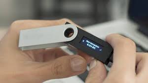 There are hundreds of options available, and choosing the best can be an uphill task. Best Hardware Wallets For Bitcoin And Altcoins 2021 Edition