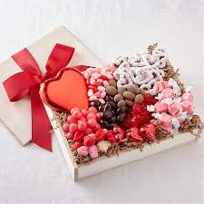 100 best valentines gift ideas for him of 2019. Valentine S Day Gifts For Delivery 2021 Ftd