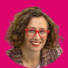 Last week feels like a dream. One big professional milestone achieved.  Friday 1st December we closed our first ever hackathon at Gerresheimer. The  teams convinced the jury Katja Schnitzler Oliver…