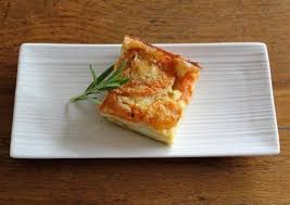 Clafoutis Aux Abricots Amandes Et Romarin Recette De Clafoutis Aux Abricots Amandes Clafoutis Aux Abricots Recette Clafoutis Aux Abricots Recette Clafoutis