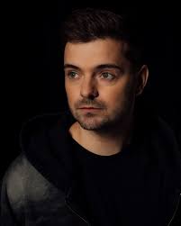 N I R V A N A ☁️ 📸 David Conger